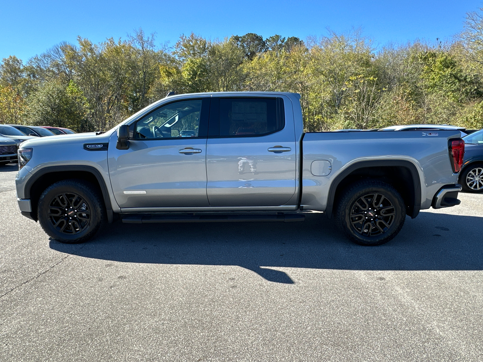 2025 GMC Sierra 1500 Elevation 9