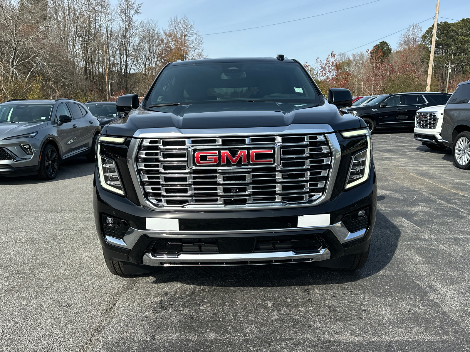 2025 GMC Yukon Denali 4