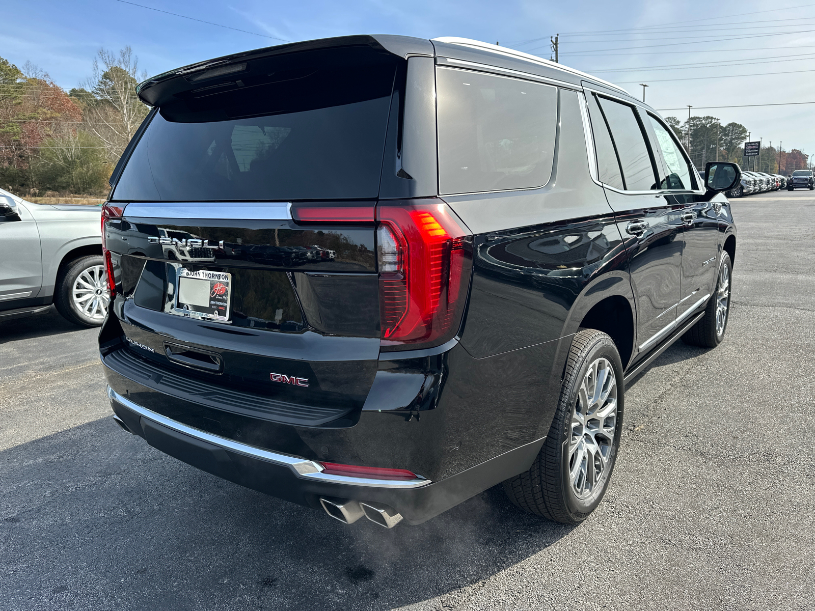 2025 GMC Yukon Denali 7