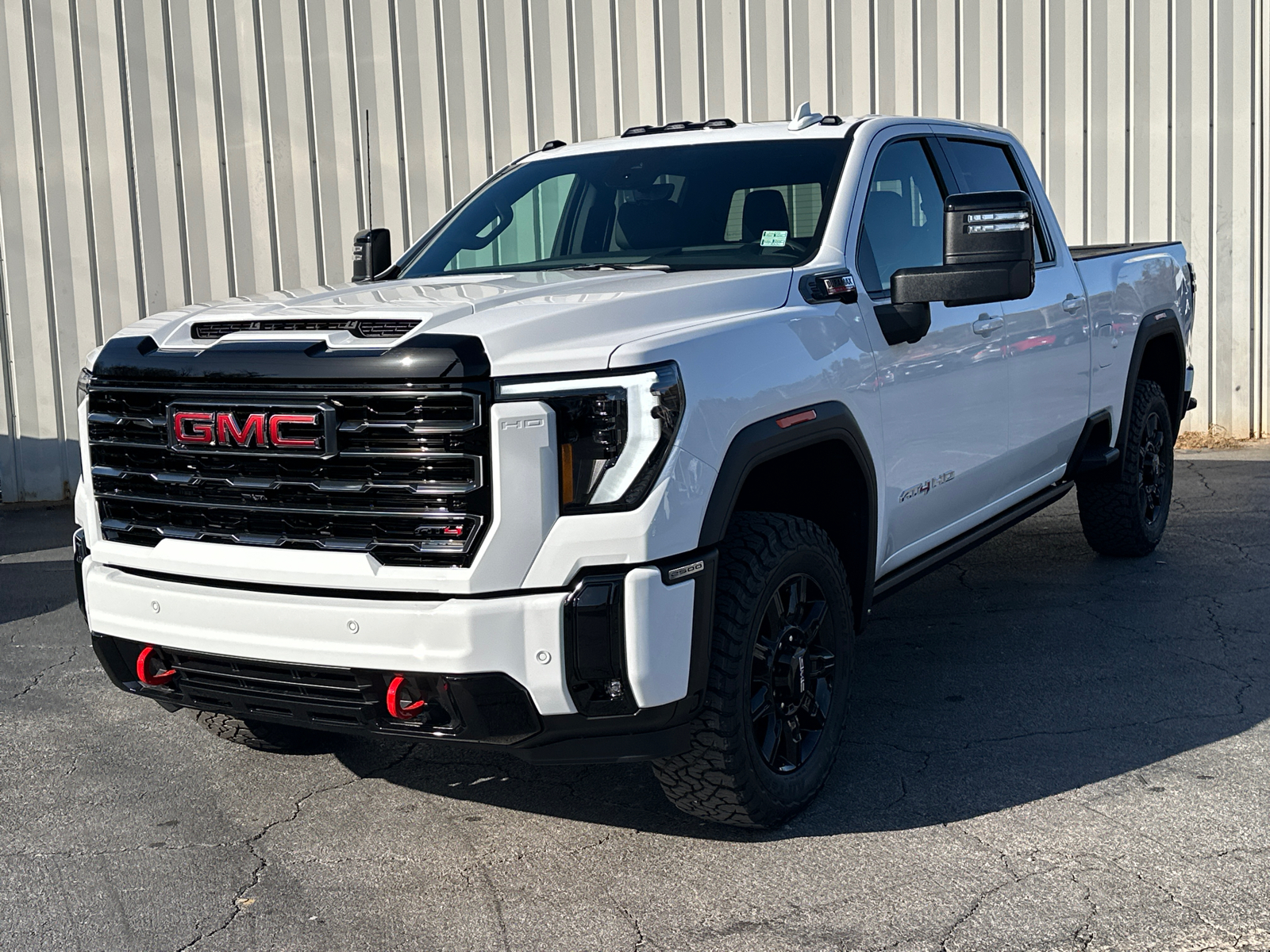 2025 GMC Sierra 2500HD AT4 3