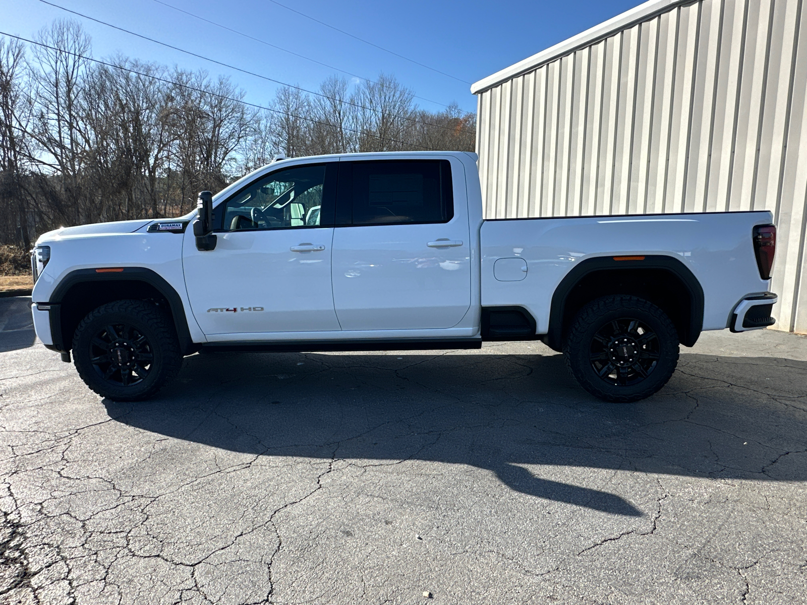 2025 GMC Sierra 2500HD AT4 10