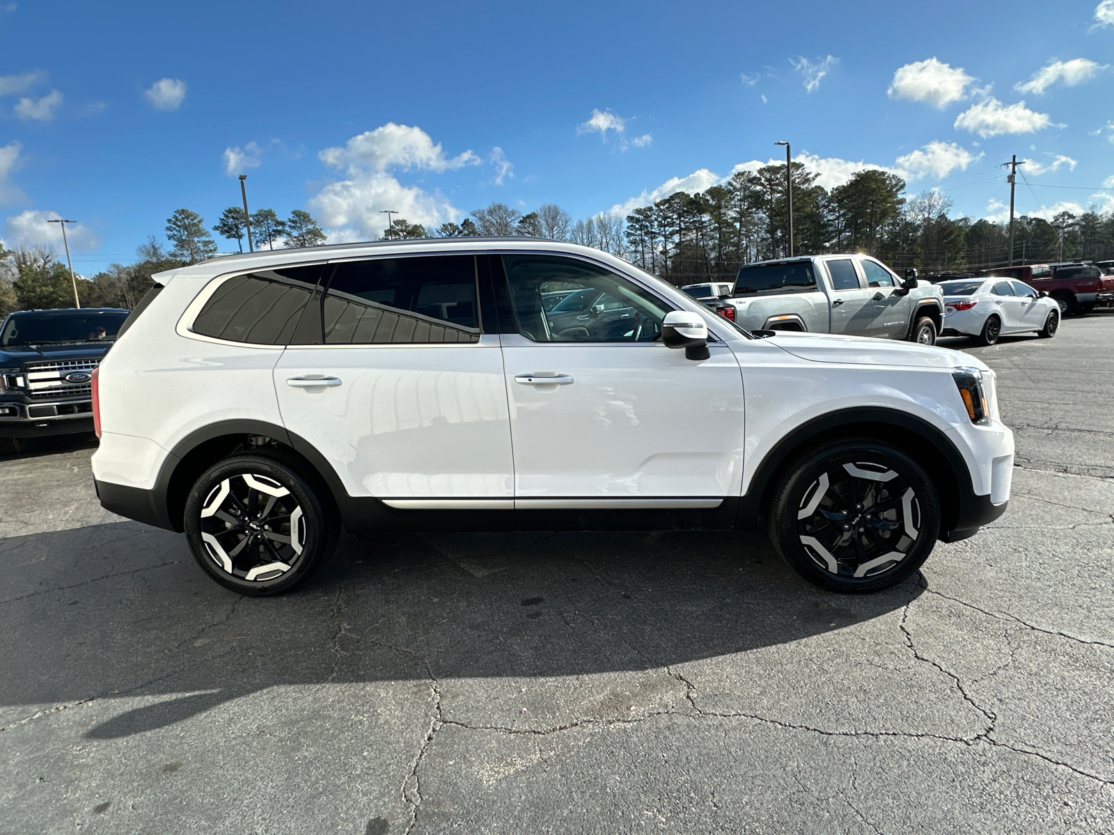 2024 Kia Telluride S 6