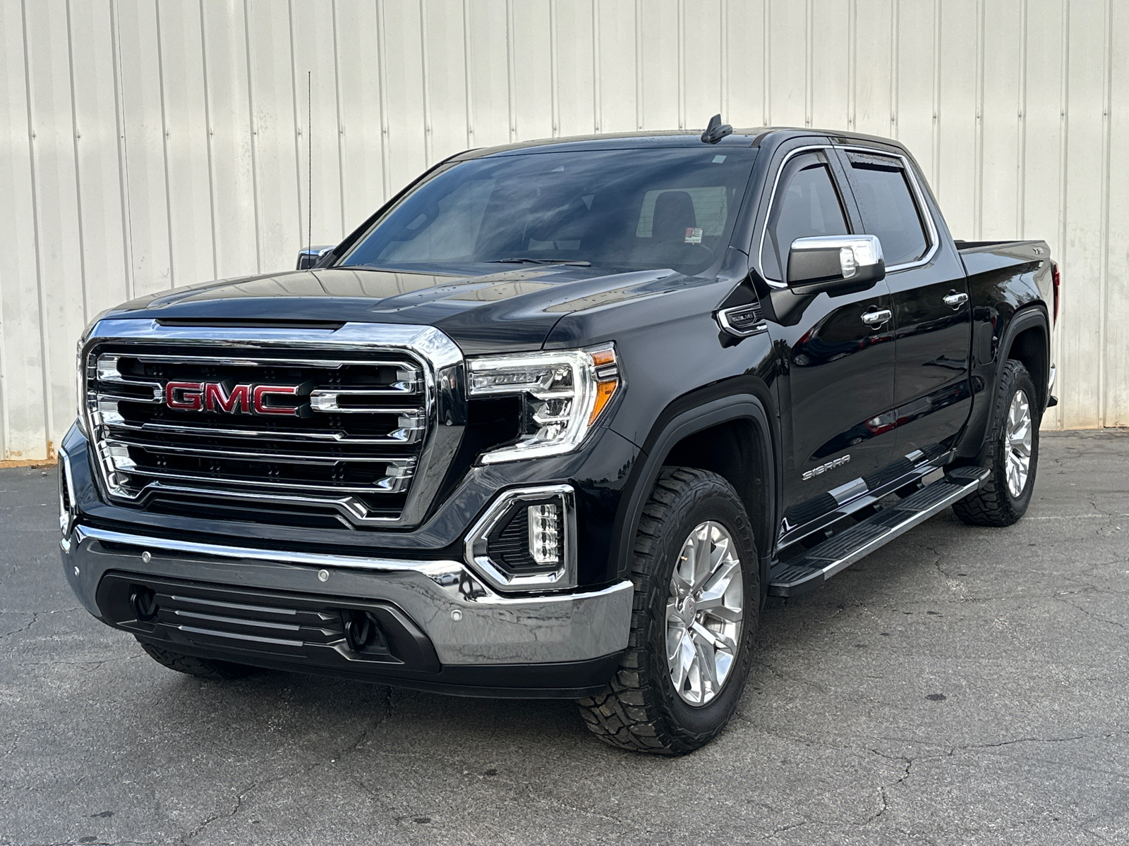 2022 GMC Sierra 1500 Limited SLT 2