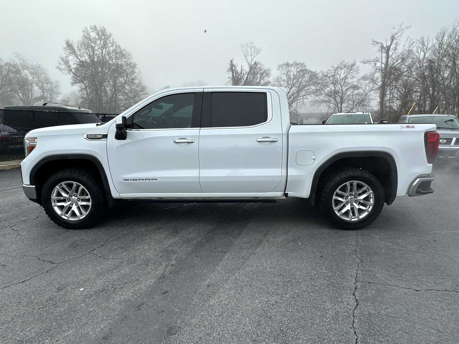 2019 GMC Sierra 1500 SLT 9