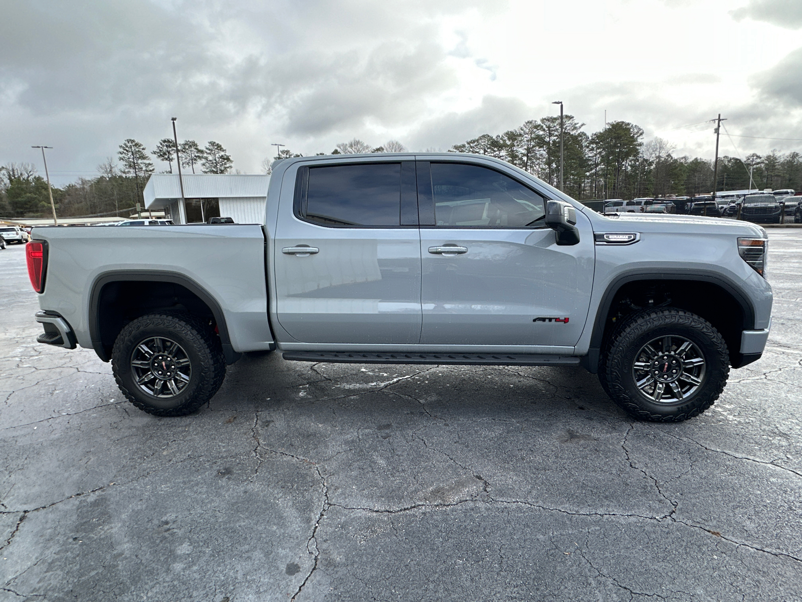 2024 GMC Sierra 1500 AT4 6