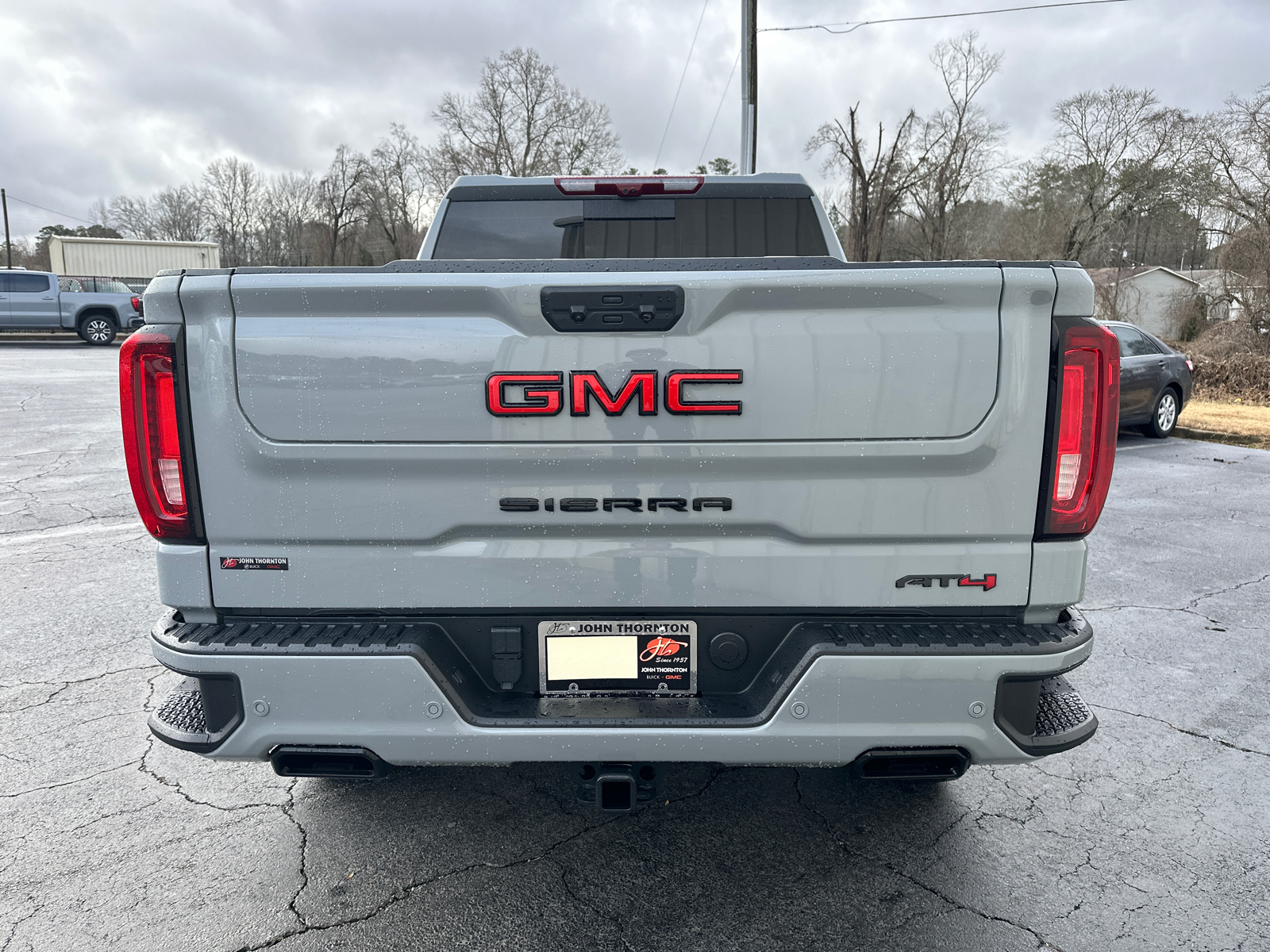 2024 GMC Sierra 1500 AT4 8