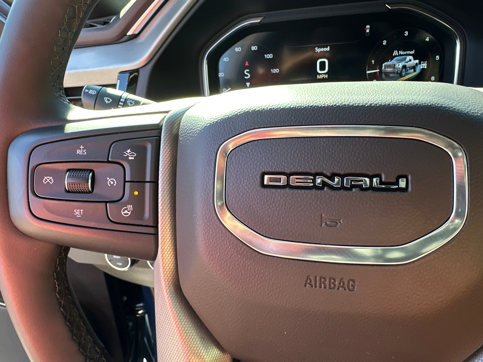 2024 GMC Sierra 2500HD Denali 27