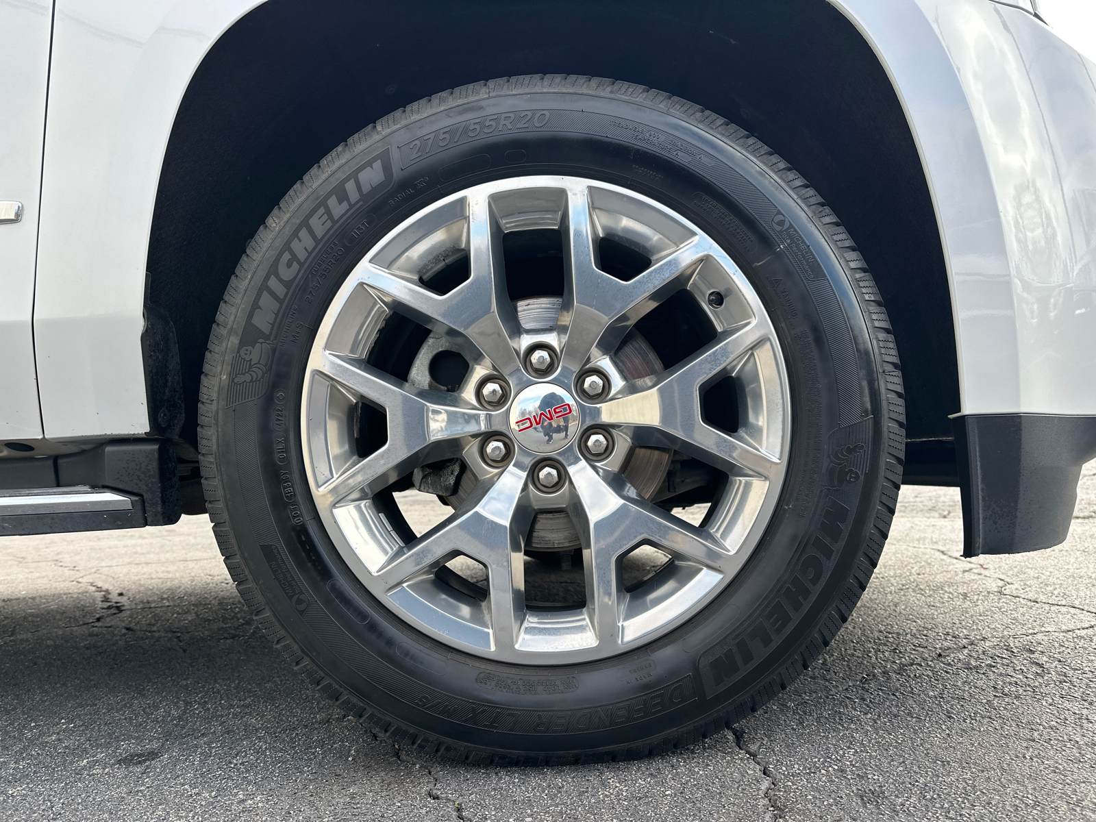 2019 GMC Yukon SLT 13