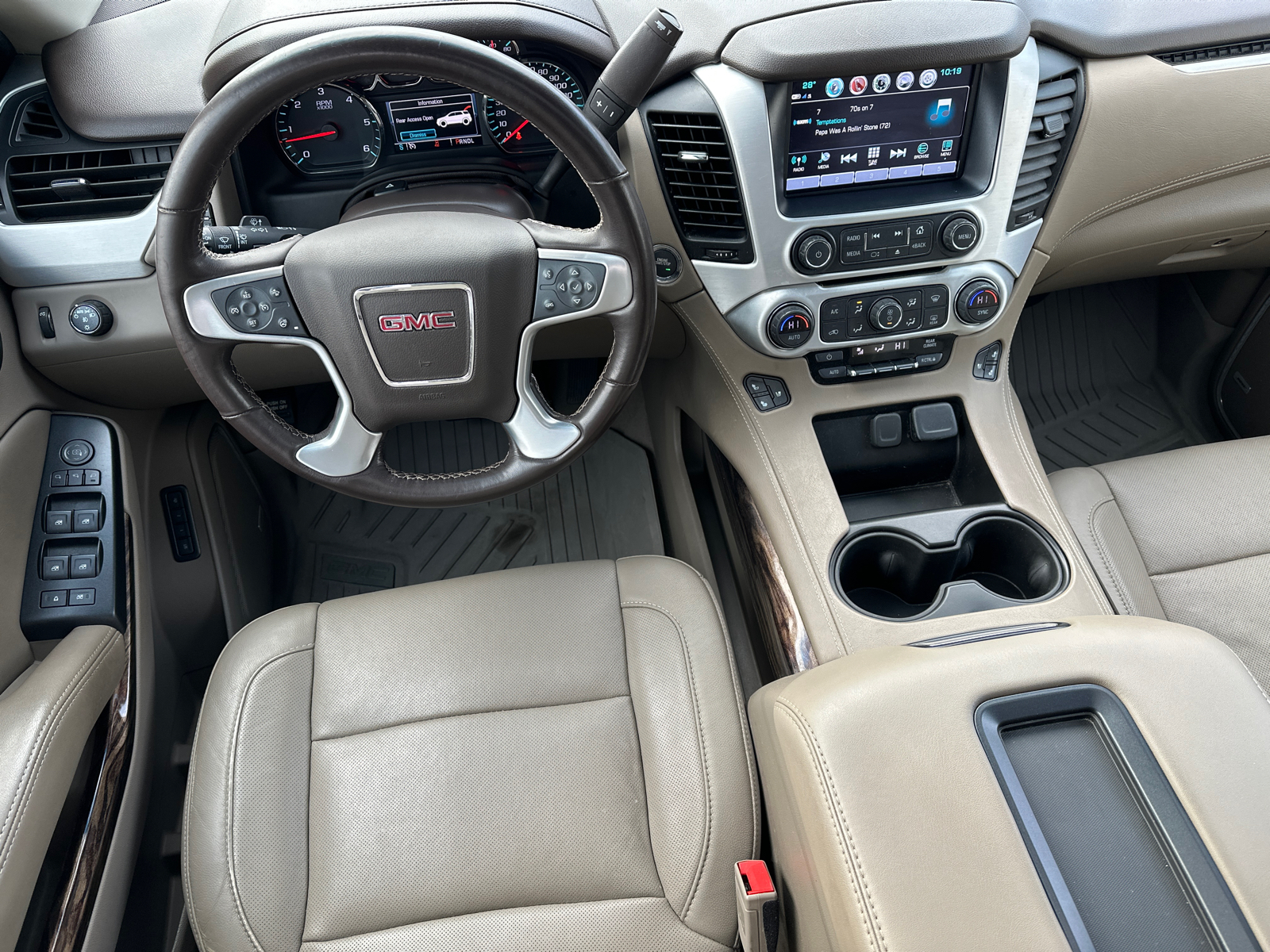 2019 GMC Yukon SLT 24