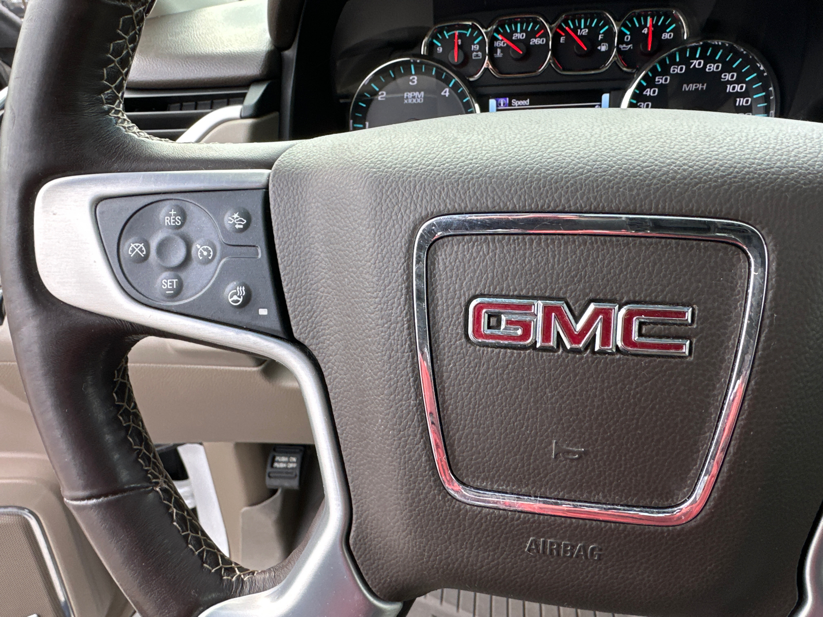 2019 GMC Yukon SLT 26