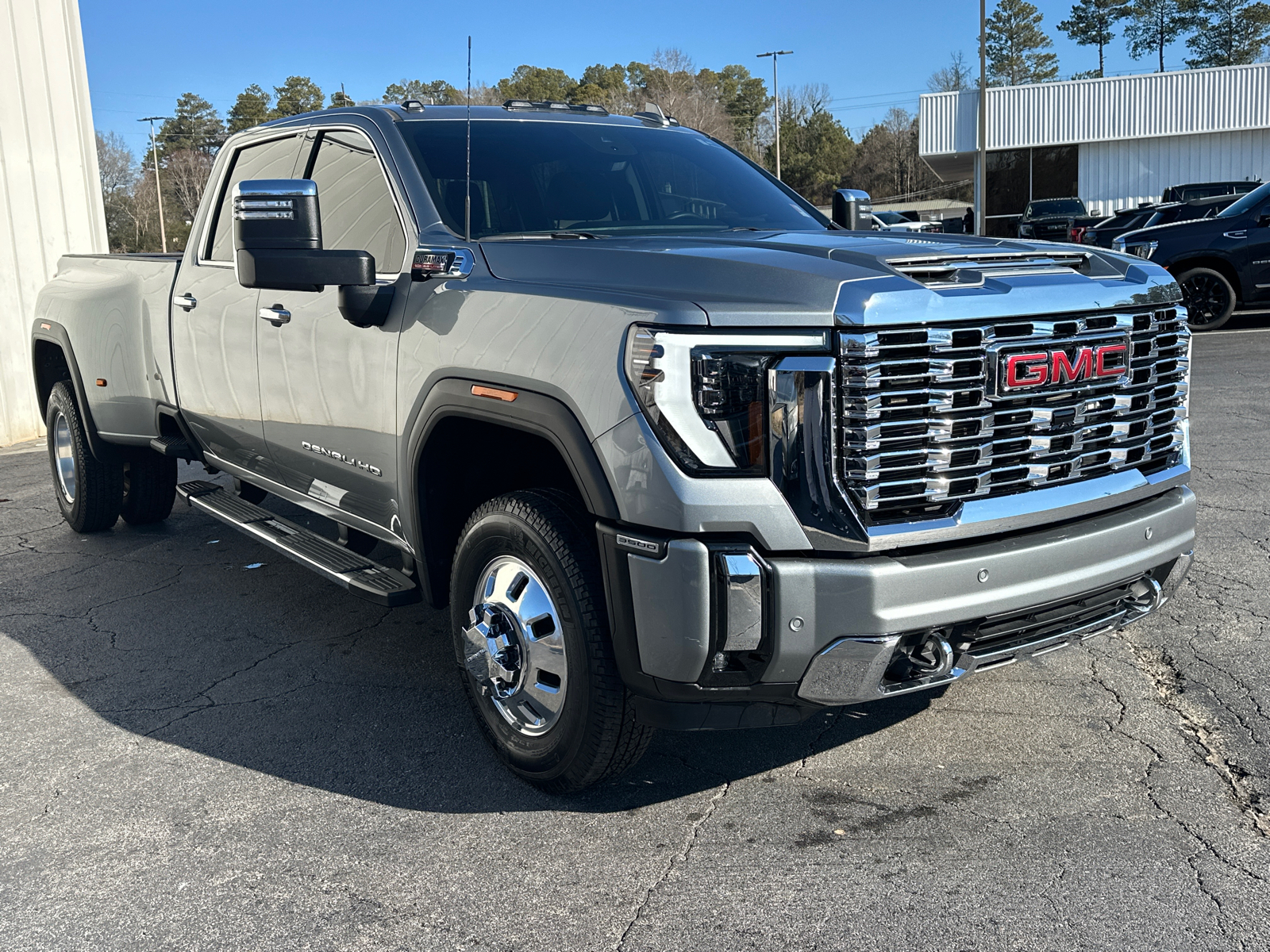 2024 GMC Sierra 3500HD Denali 5