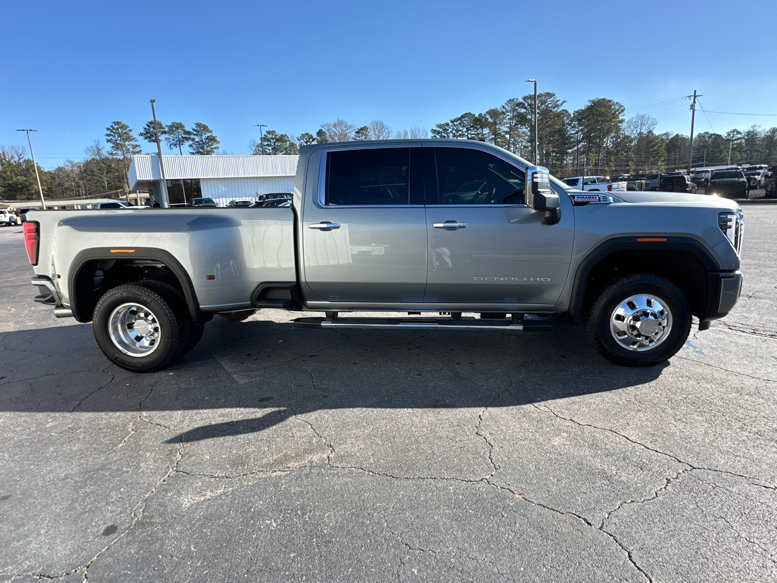 2024 GMC Sierra 3500HD Denali 6