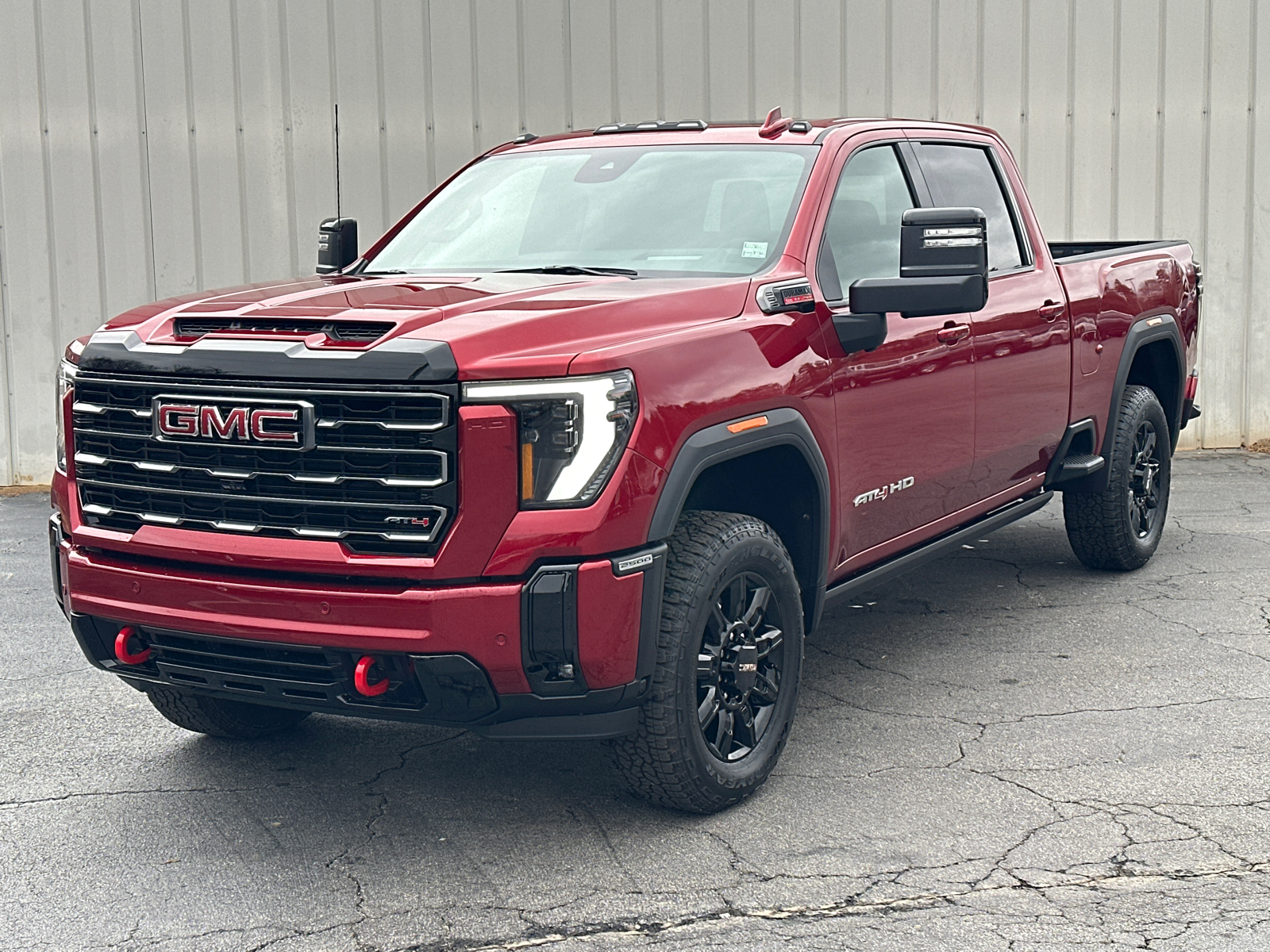 2025 GMC Sierra 2500HD AT4 3