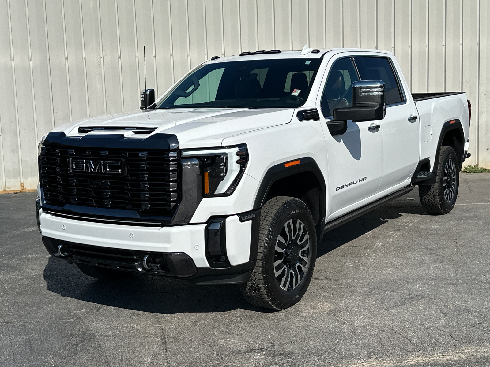 2024 GMC Sierra 2500HD Denali Ultimate 2