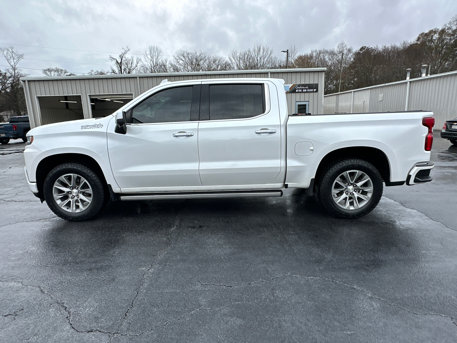 2019 Chevrolet Silverado 1500 High Country 9