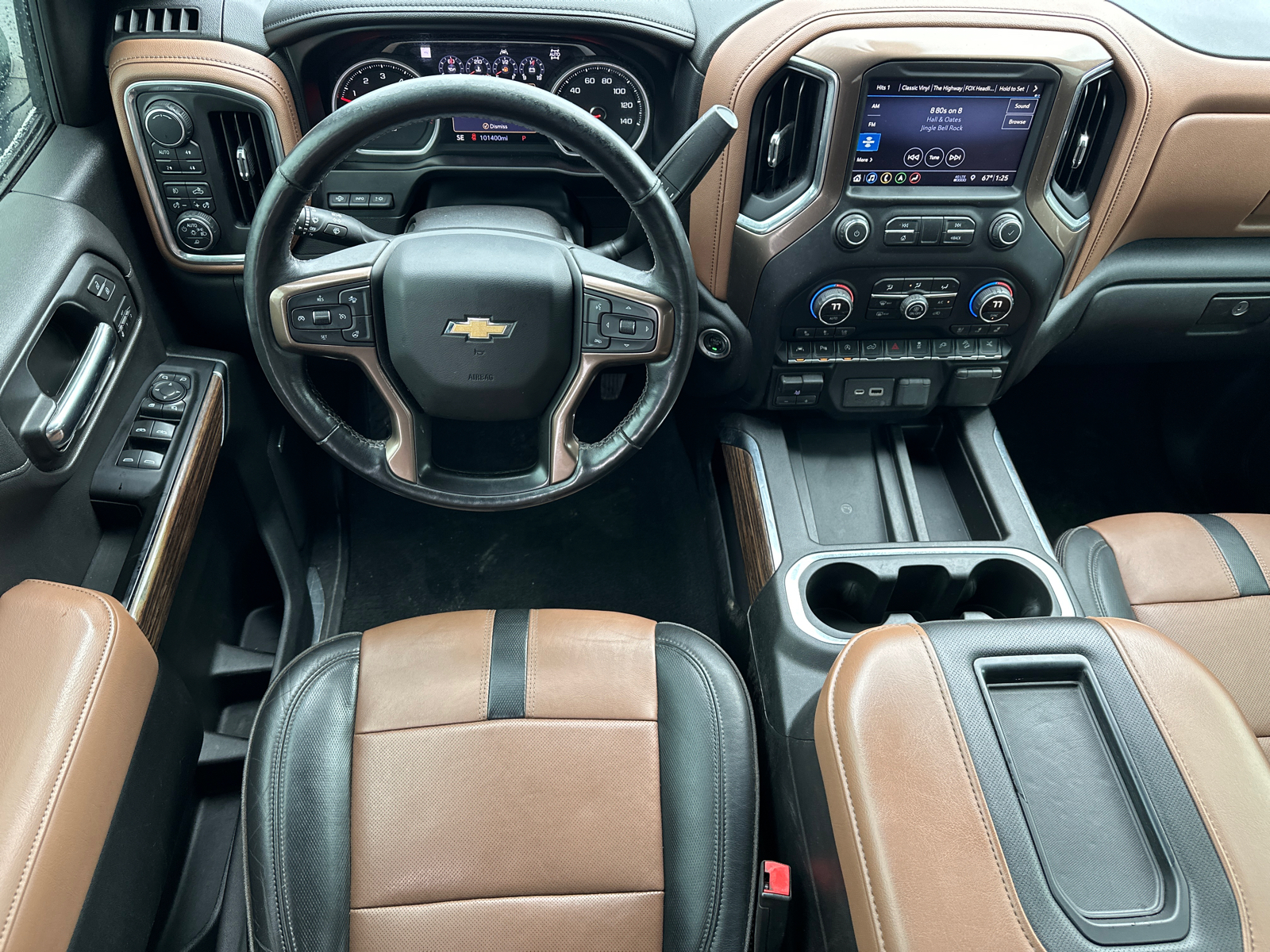 2019 Chevrolet Silverado 1500 High Country 24