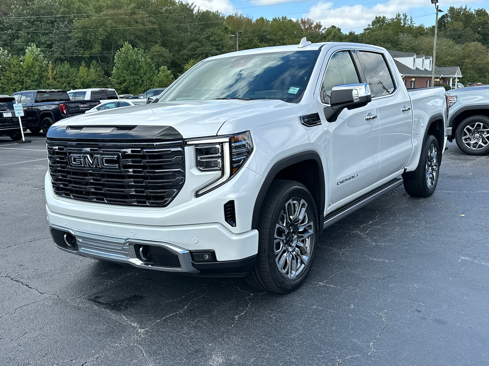 2025 GMC Sierra 1500 Denali Ultimate 2