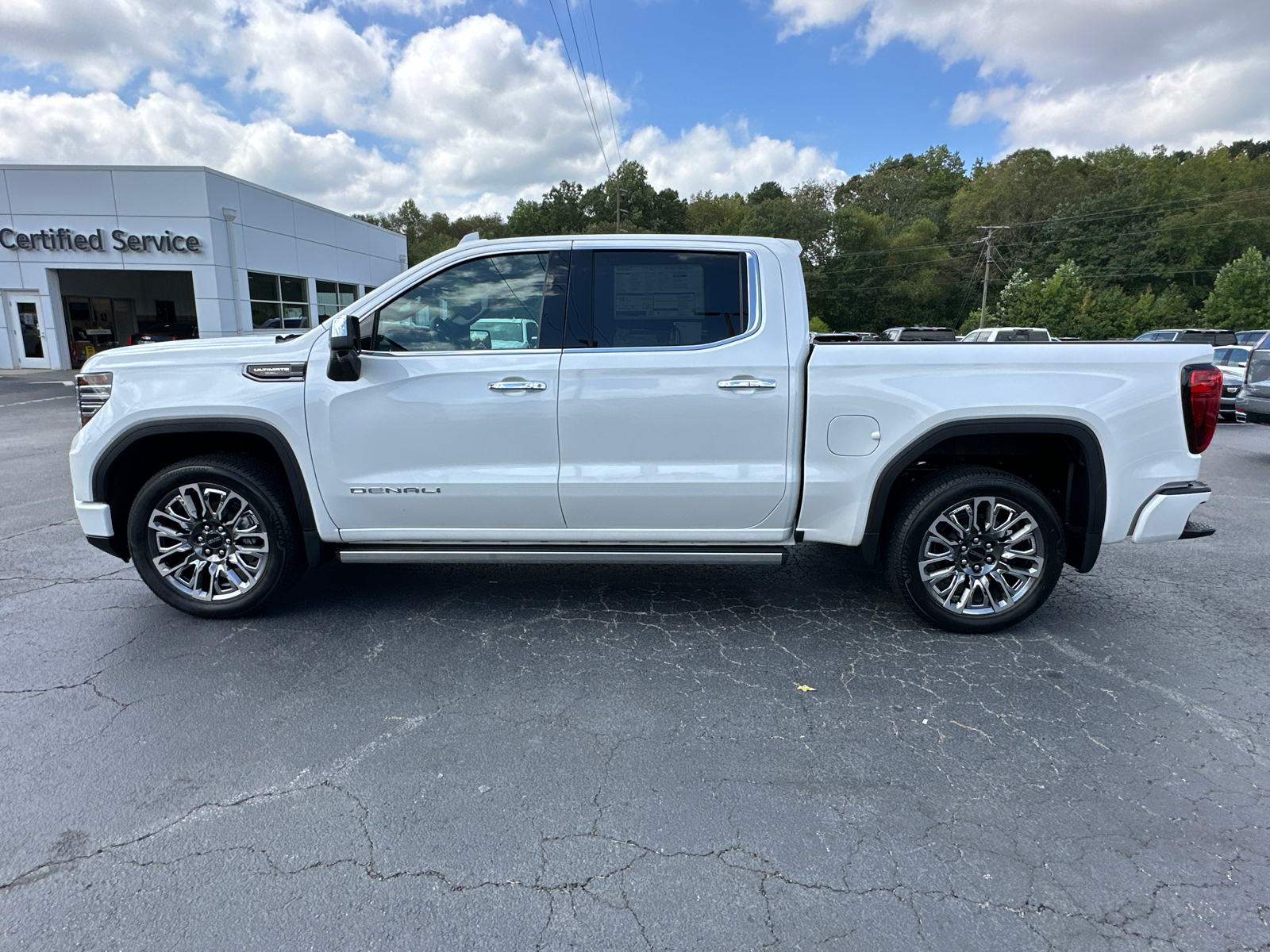 2025 GMC Sierra 1500 Denali Ultimate 9