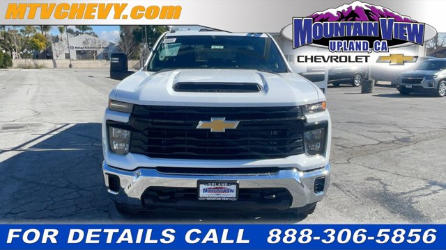 2024 Chevrolet Silverado 3500HD CC Work Truck 8