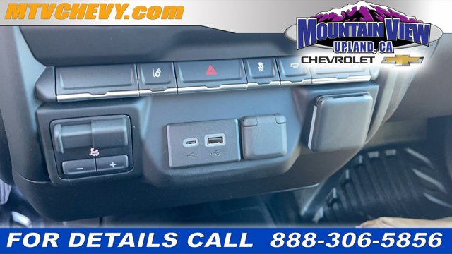 2024 Chevrolet Silverado 3500HD CC Work Truck 24