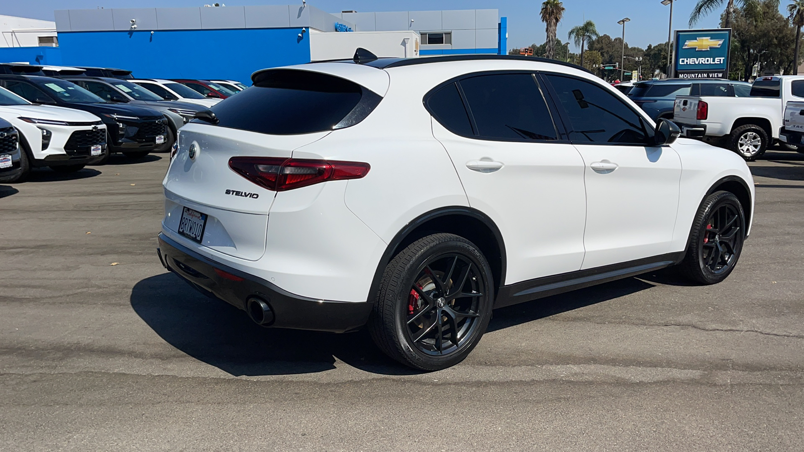 2020 Alfa Romeo Stelvio Sport 3