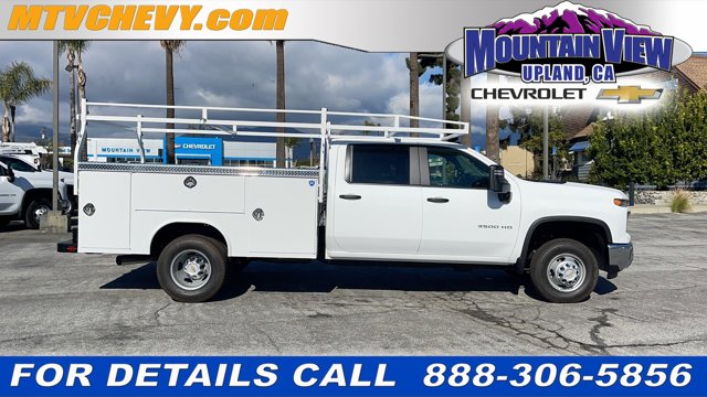 2024 Chevrolet Silverado 3500HD CC Work Truck 1