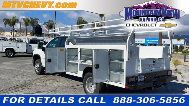 2024 Chevrolet Silverado 3500HD CC Work Truck 5