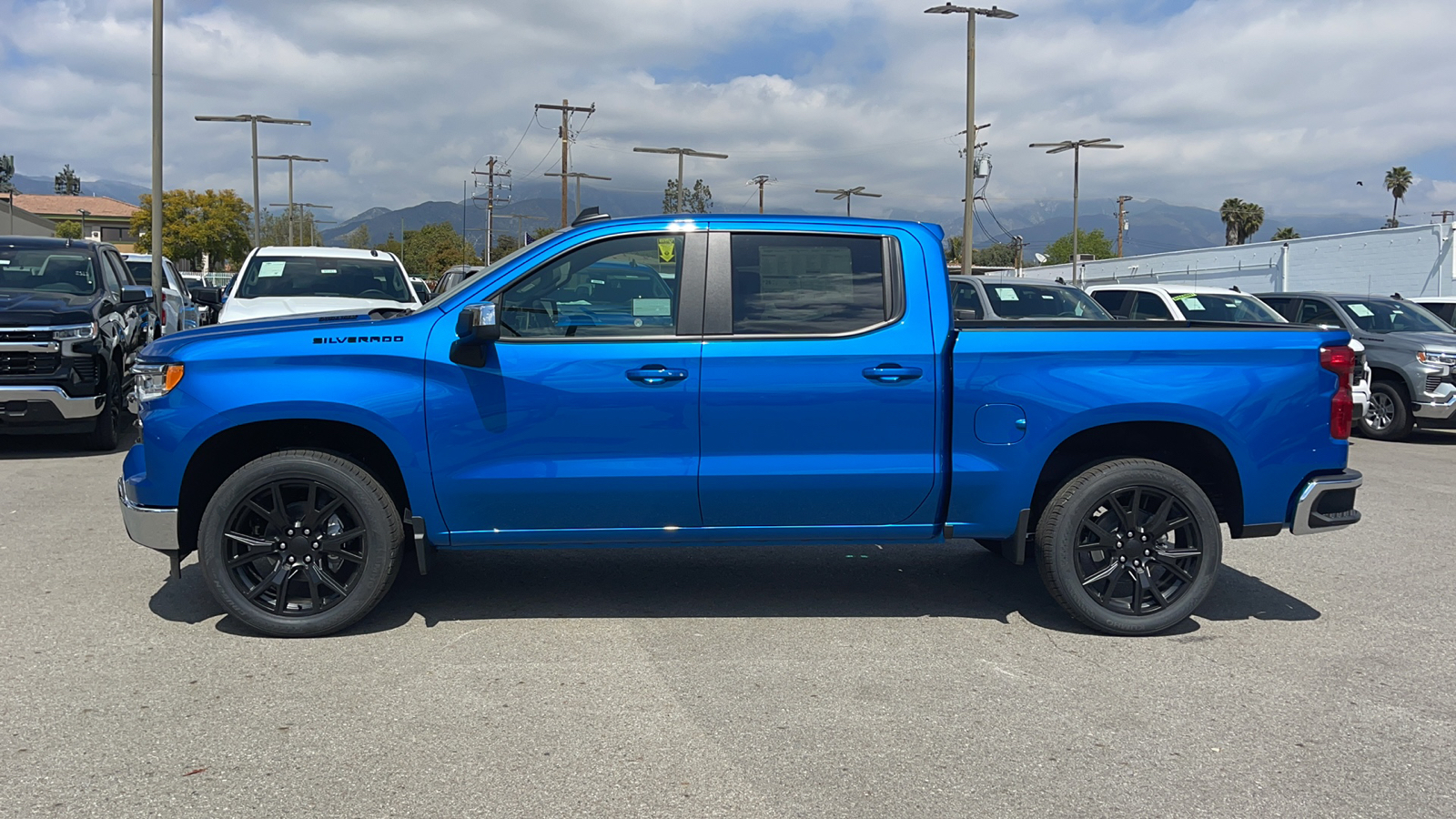 2024 Chevrolet Silverado 1500 LT 6