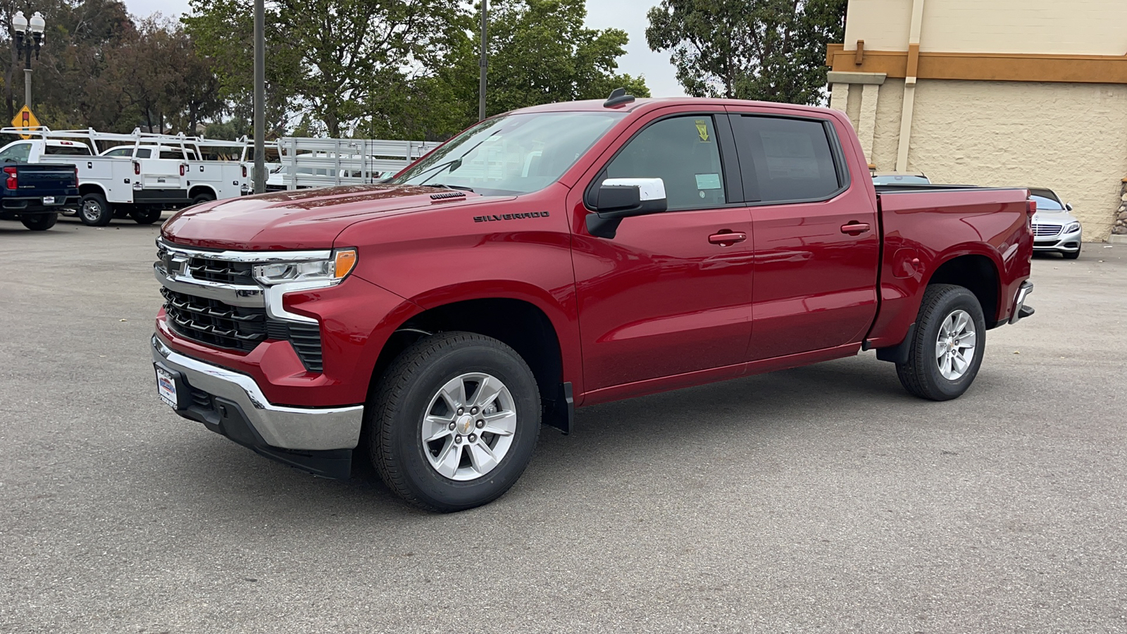 2024 Chevrolet Silverado 1500 LT 7