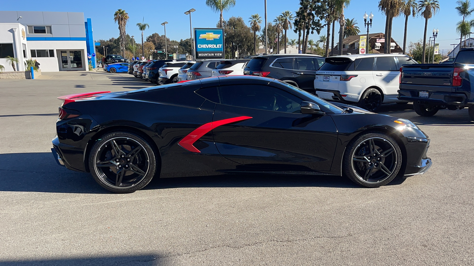 2024 Chevrolet Corvette 2LT 2