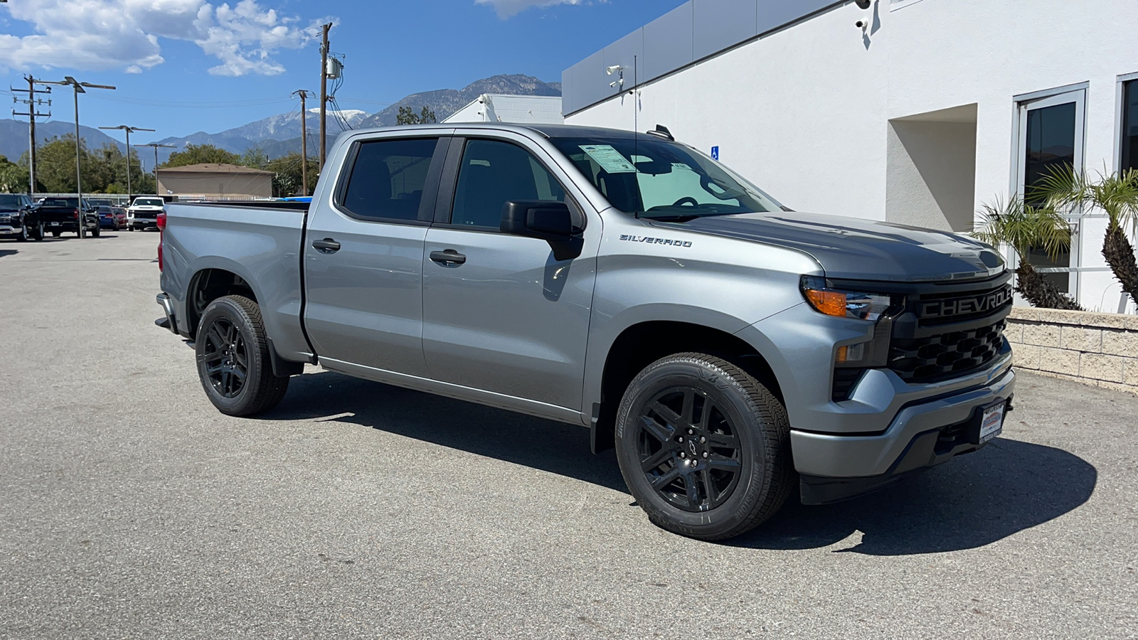 2024 Chevrolet Silverado 1500 Custom 1