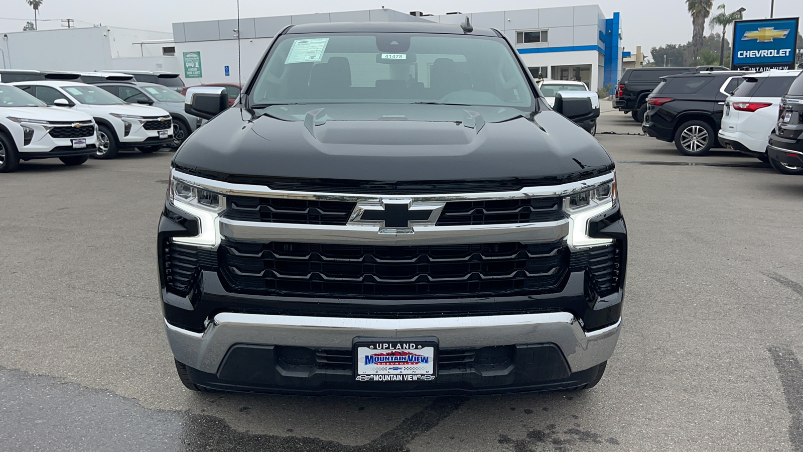 2024 Chevrolet Silverado 1500 LT 8