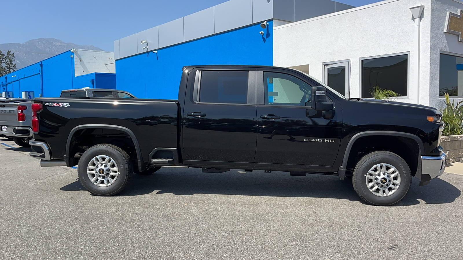 2024 Chevrolet Silverado 2500HD LT 2