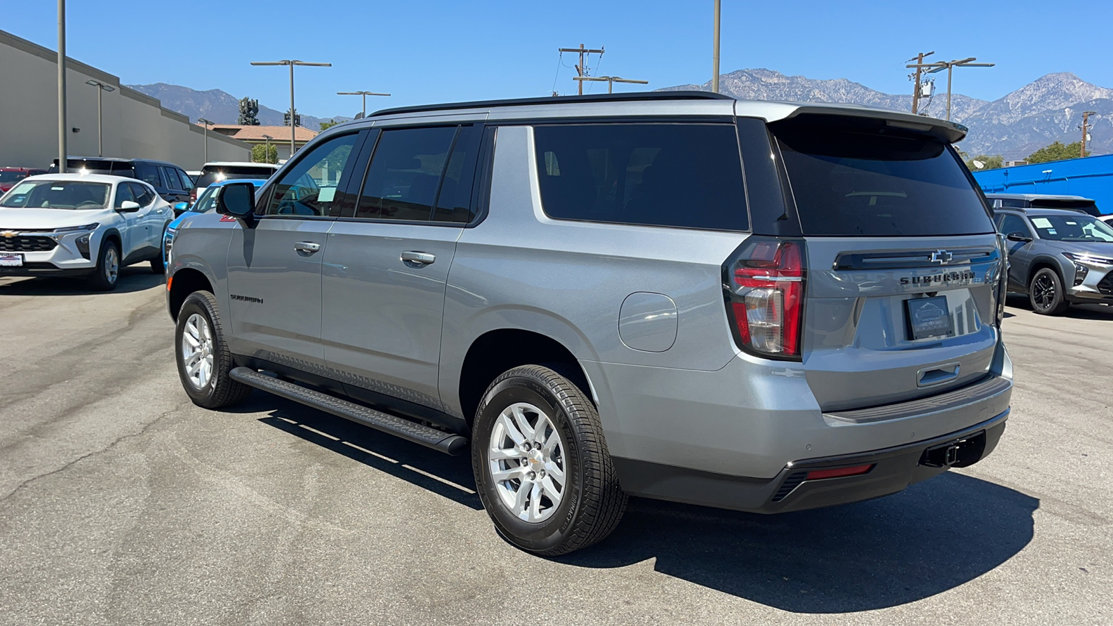 2024 Chevrolet Suburban Z71 5