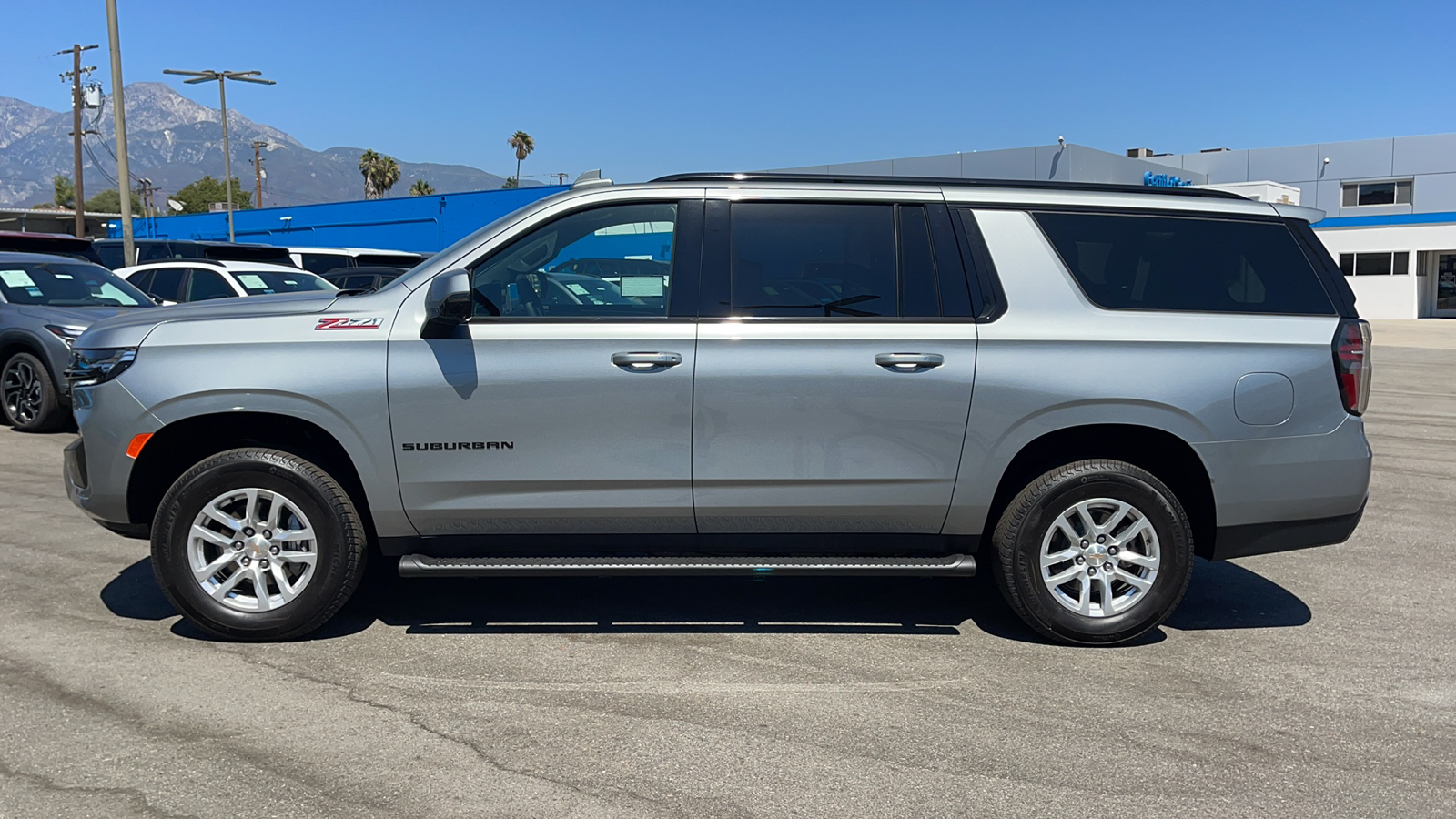 2024 Chevrolet Suburban Z71 6