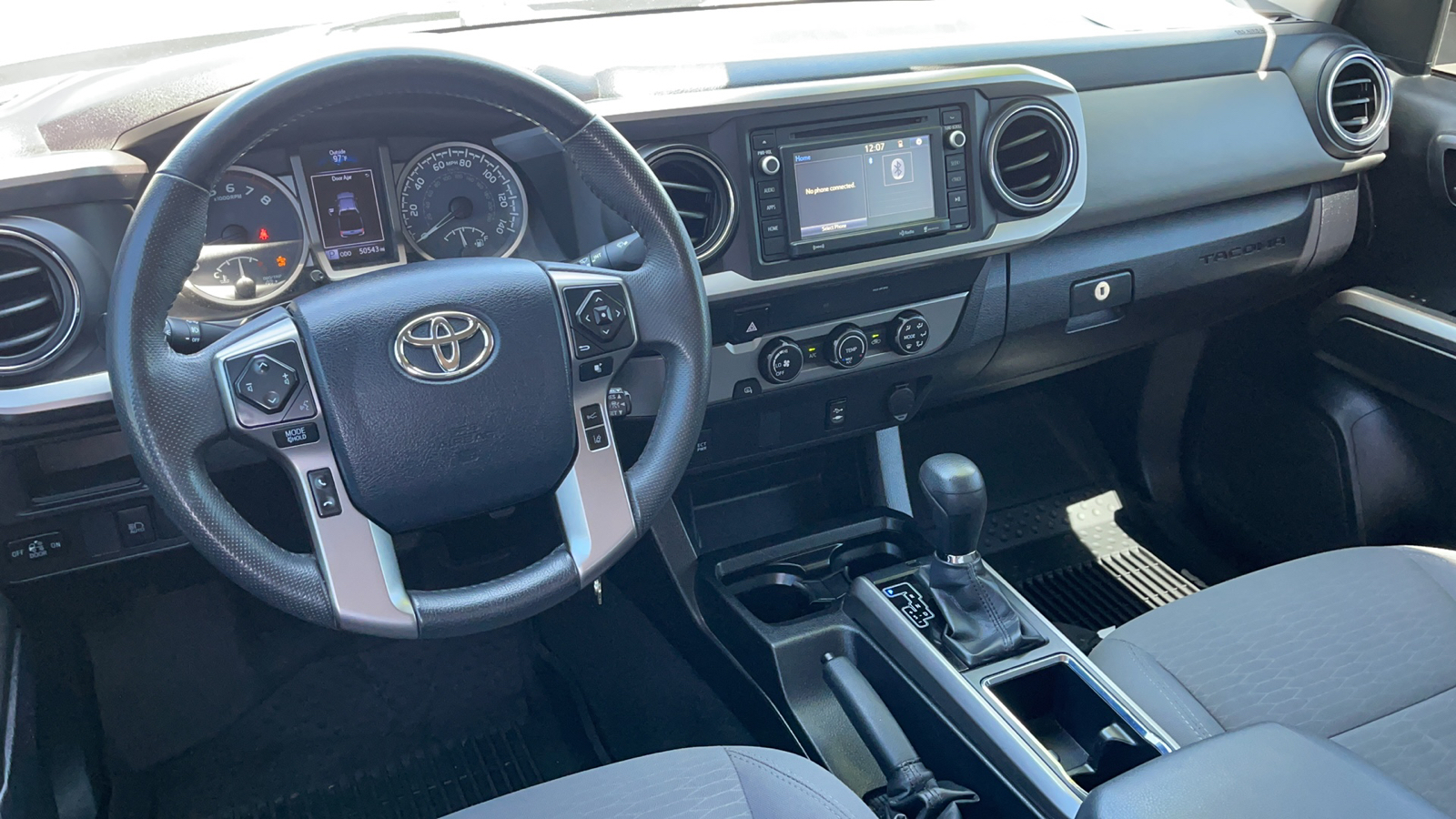 2019 Toyota Tacoma 2WD SR5 14