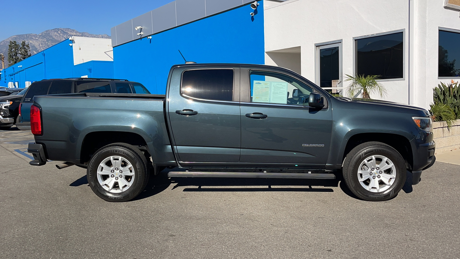 2017 Chevrolet Colorado 2WD LT 2