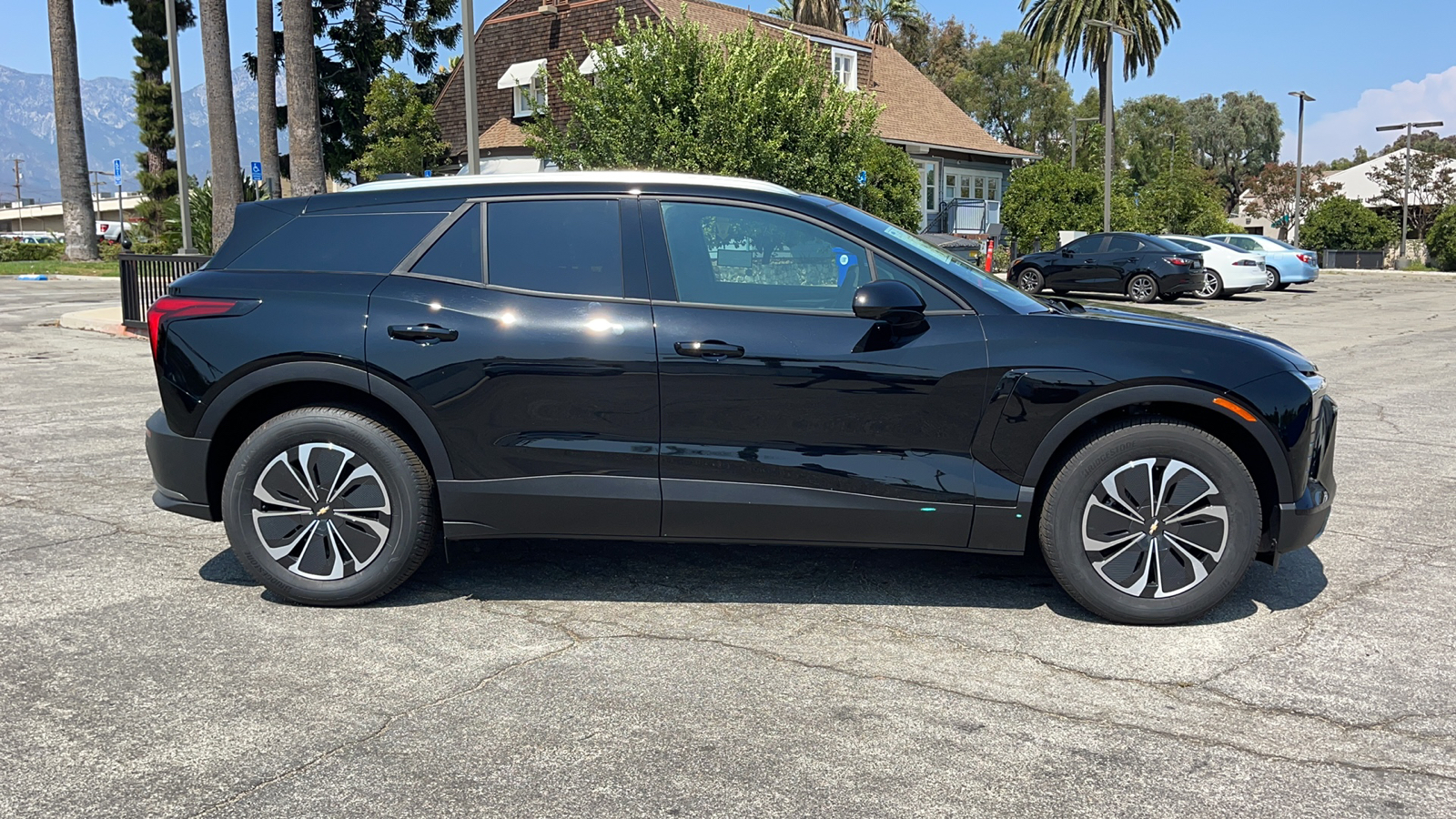 2024 Chevrolet Blazer EV eAWD LT 2