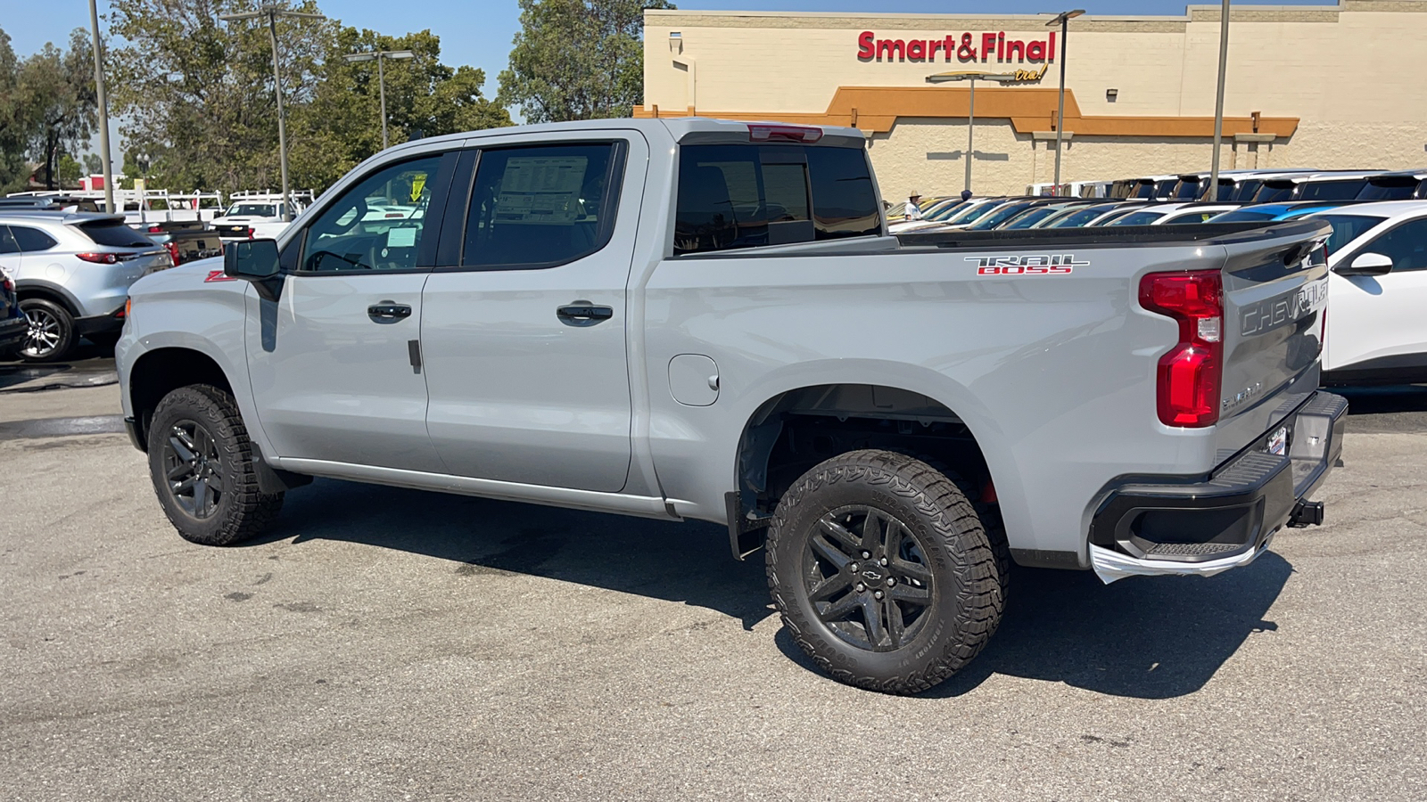 2024 Chevrolet Silverado 1500 LT Trail Boss 5