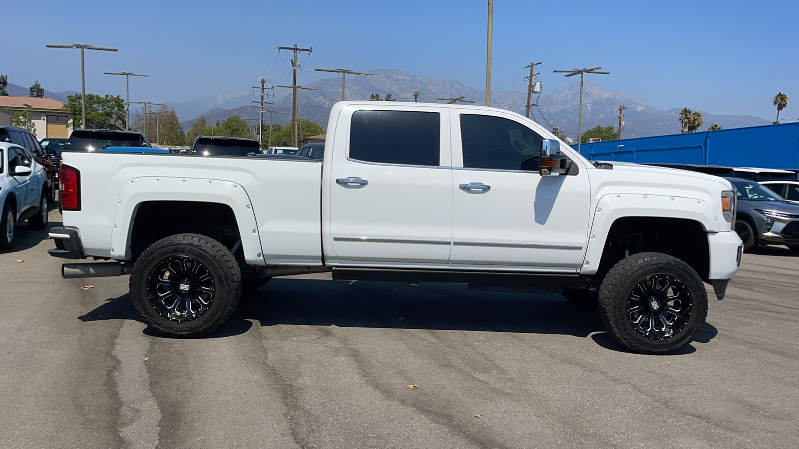 2015 GMC Sierra 2500HD available WiFi Denali 2