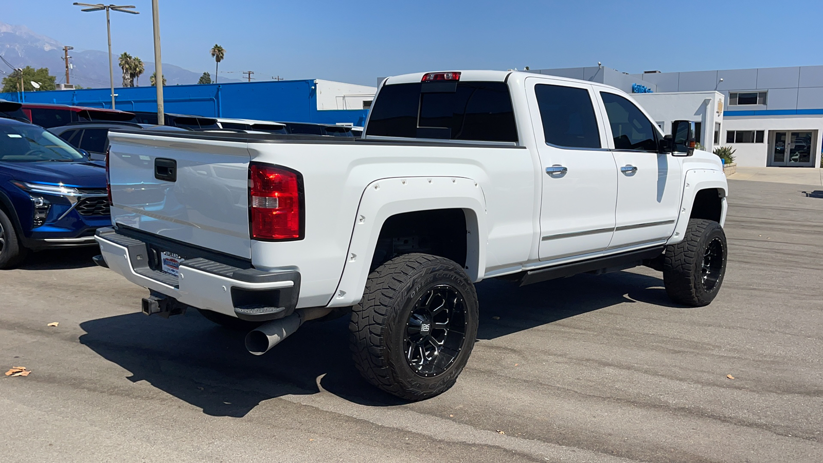 2015 GMC Sierra 2500HD available WiFi Denali 3