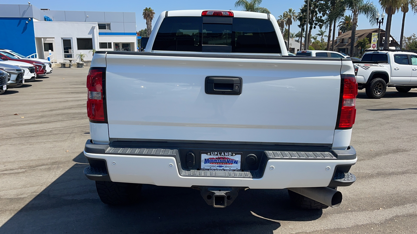 2015 GMC Sierra 2500HD available WiFi Denali 4