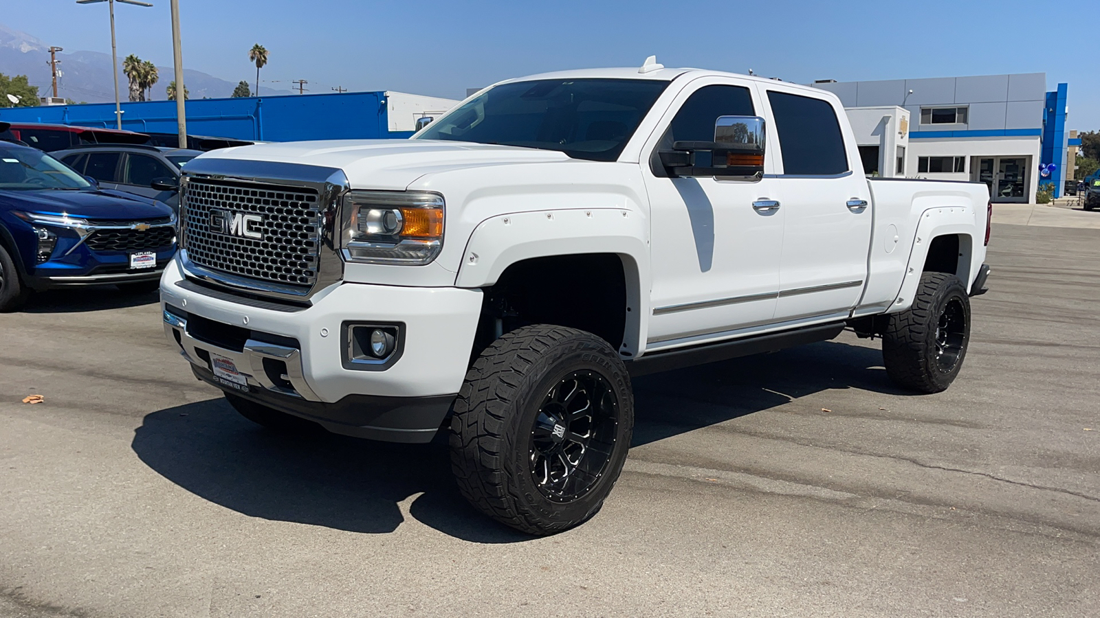 2015 GMC Sierra 2500HD available WiFi Denali 7