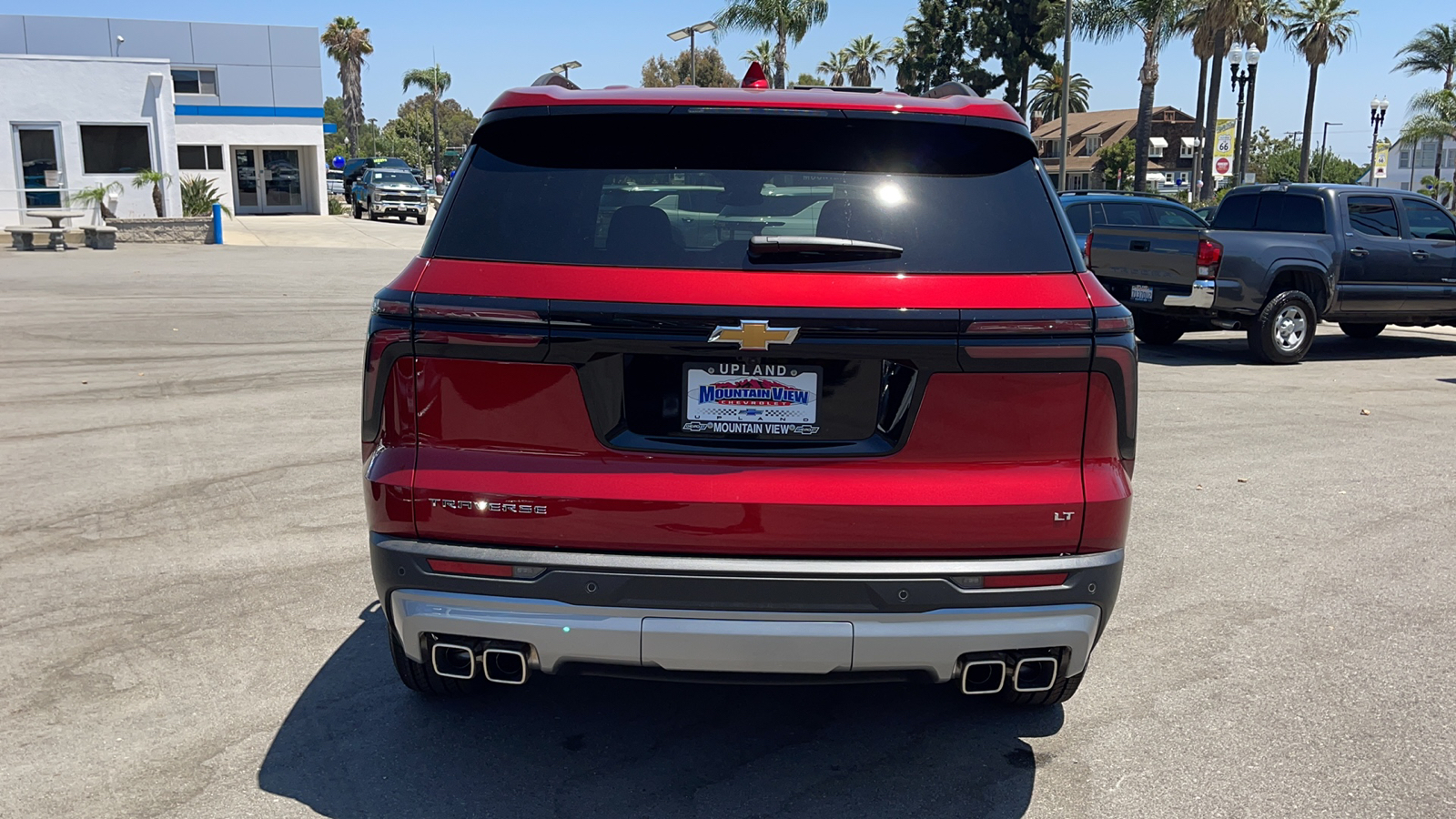 2024 Chevrolet Traverse FWD LT 4