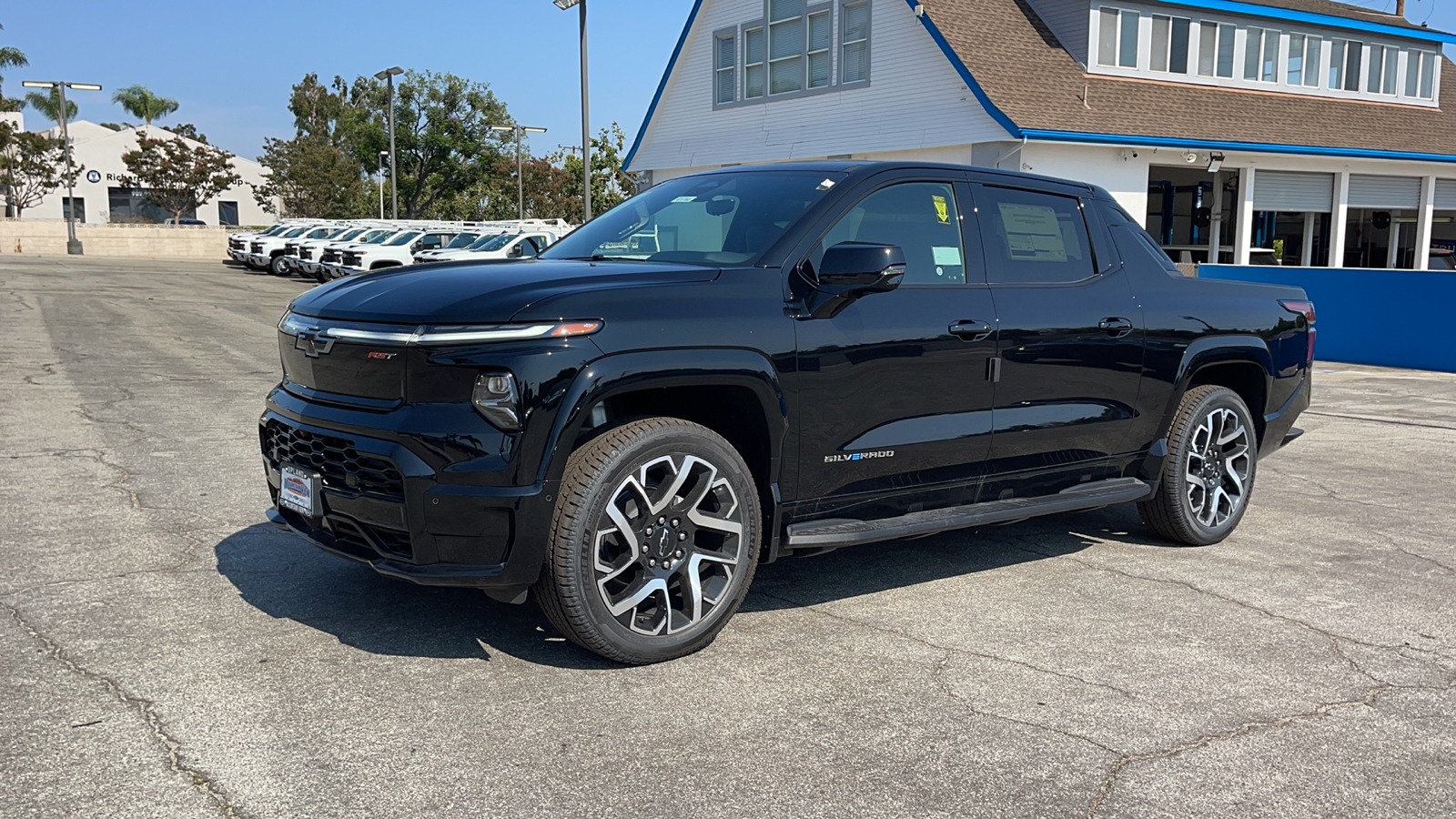 2024 Chevrolet Silverado EV RST 7