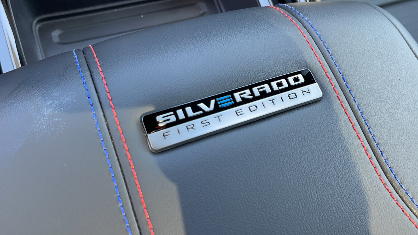 2024 Chevrolet Silverado EV RST 16