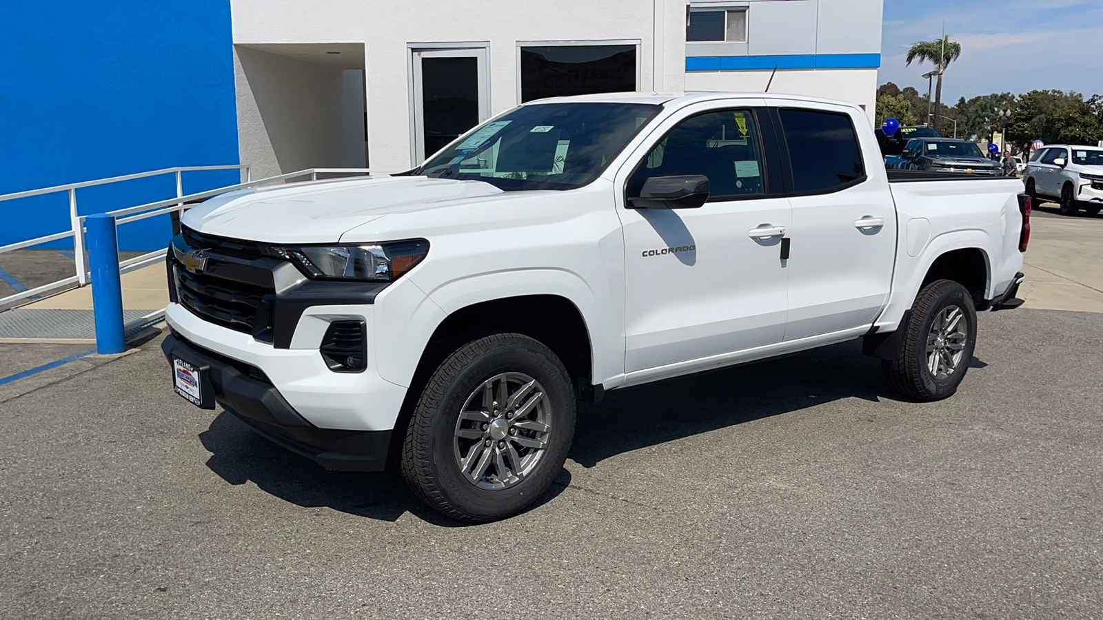 2024 Chevrolet Colorado 2WD LT 7