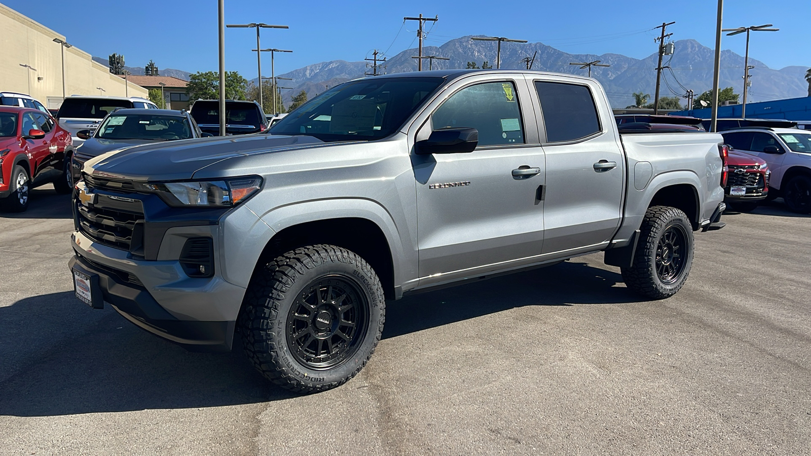 2024 Chevrolet Colorado 2WD LT 7