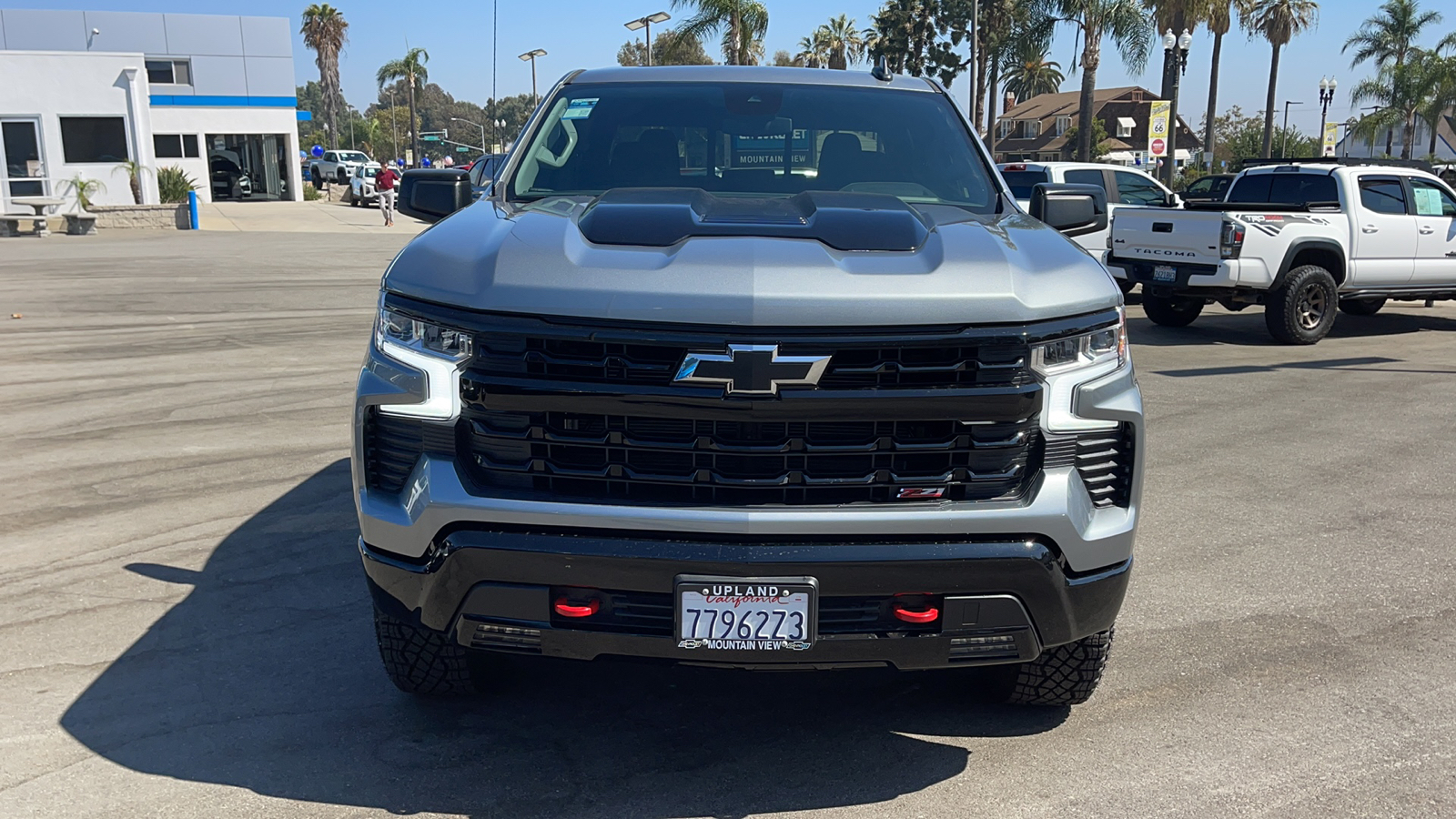 2024 Chevrolet Silverado 1500 LT Trail Boss 8