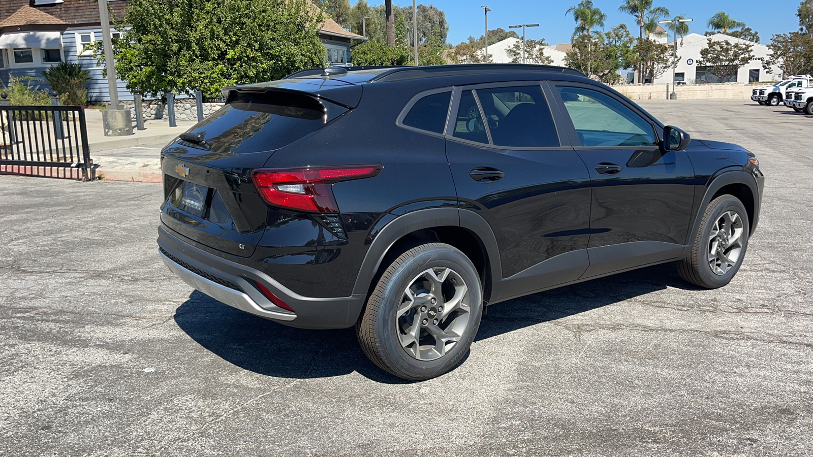 2025 Chevrolet Trax LT 3